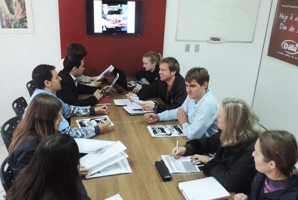 Grupo de Estudos com Revista Liderança e VendaMais