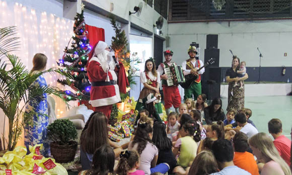 Lado a Lado com a magia do Natal